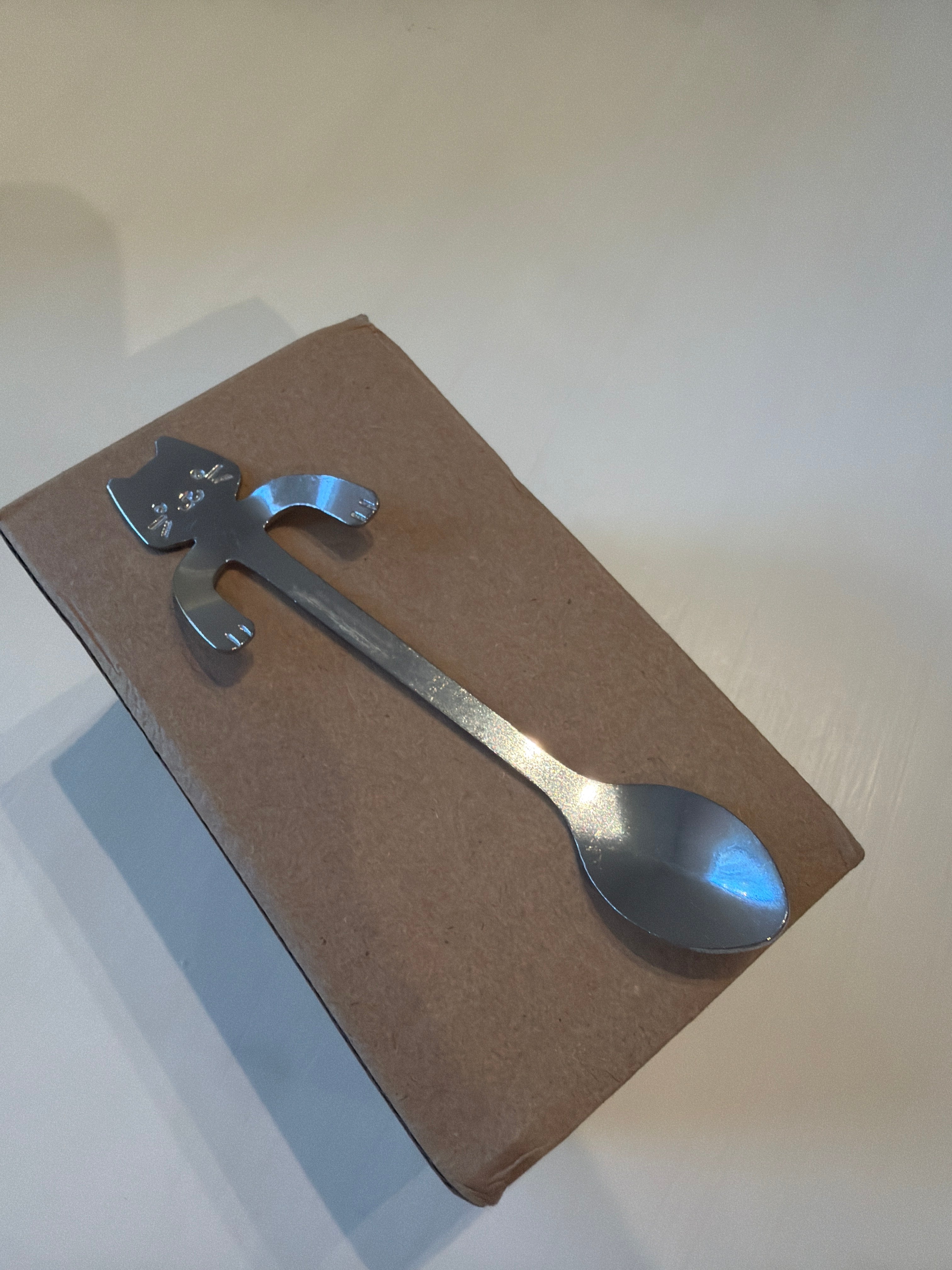 Cat spoon